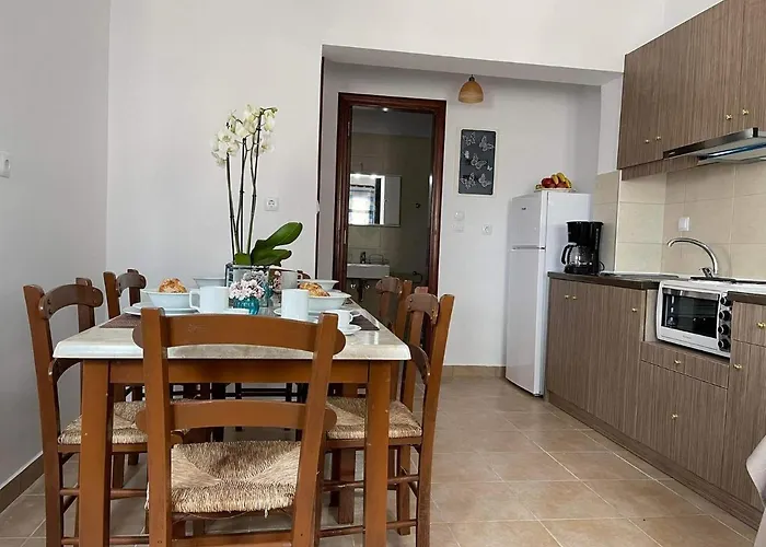 Lunar Melody Apatrments Near The Karpathos *